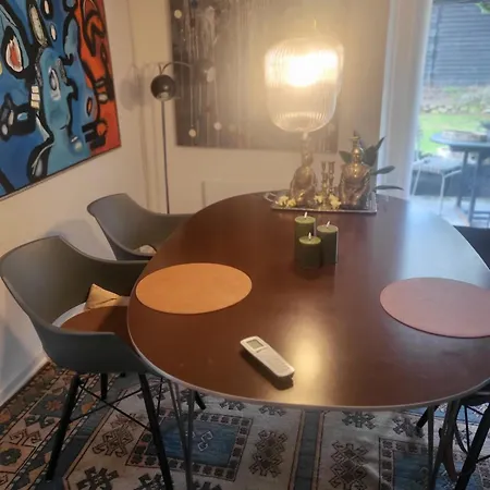 Hyggelig Raekkehus * Ikast